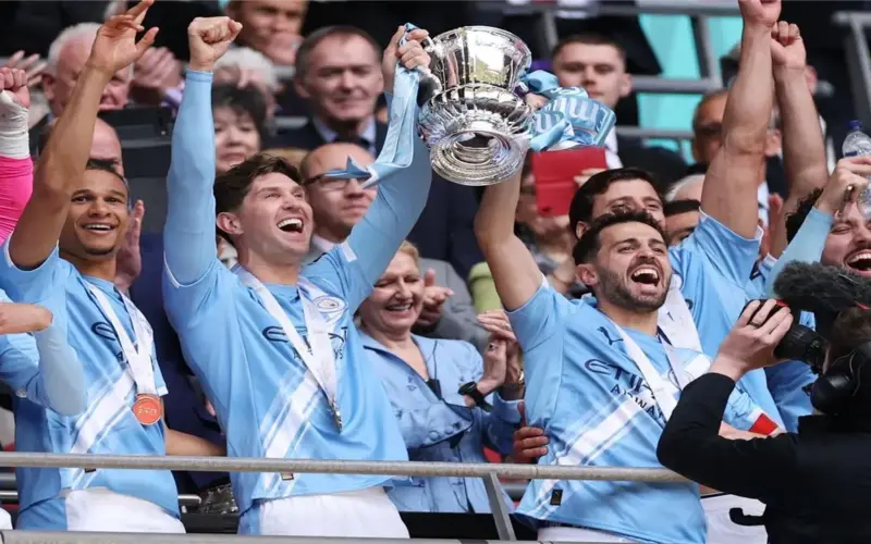 حقيقة محادثات رودري مع منافس بيريز للانضمام إلى ريال مدريد